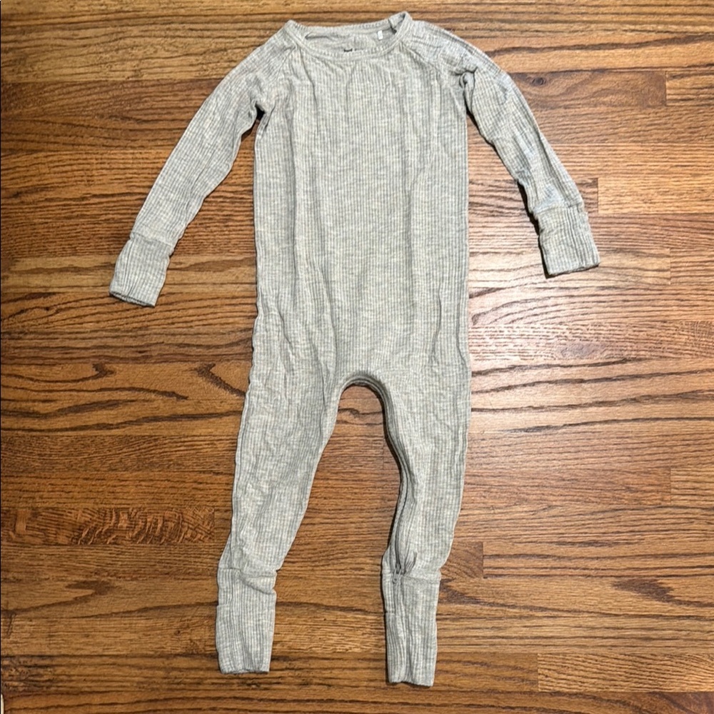 Little Sleepies Crescent Zippy Stone Ribbed 12-18 month 
—Like New